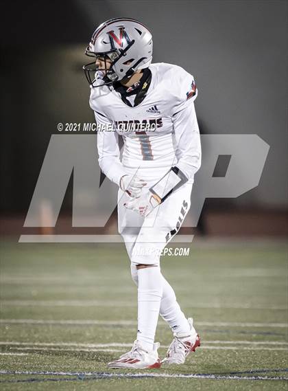 Thumbnail 3 in Cedar Park vs. Corpus Christi Veterans Memorial (UIL 5A Division I Semifinal) photogallery.