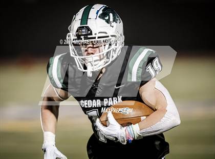 Thumbnail 1 in Cedar Park vs. Corpus Christi Veterans Memorial (UIL 5A Division I Semifinal) photogallery.