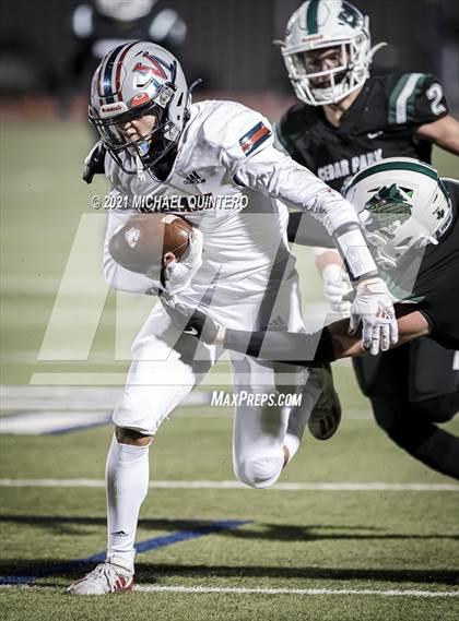 Thumbnail 1 in Cedar Park vs. Corpus Christi Veterans Memorial (UIL 5A Division I Semifinal) photogallery.