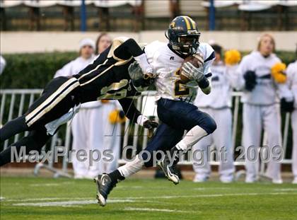 Thumbnail 3 in Ackerman vs. Bassfield (MHSAA Class 2A Final) photogallery.