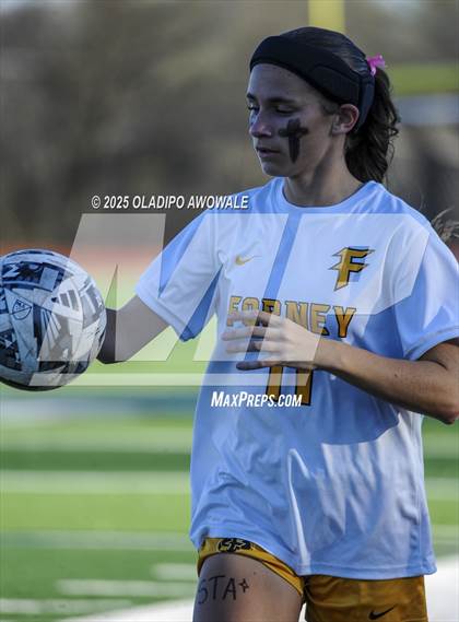 Thumbnail 1 in Forney @ Rowlett (UIL 6A Bi-District Soccer Playoffs) photogallery.