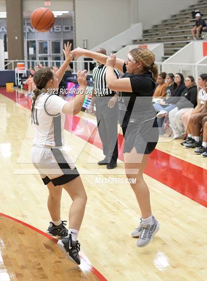 Thumbnail 1 in Cedar Park vs Galena Park (McDonald's Texas Invitational) photogallery.