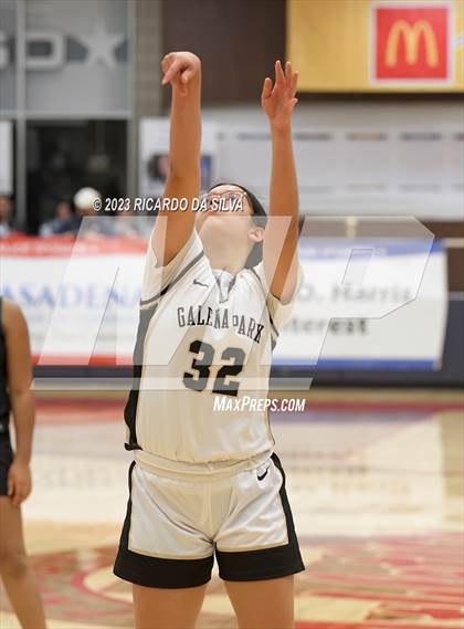 Thumbnail 2 in Cedar Park vs Galena Park (McDonald's Texas Invitational) photogallery.