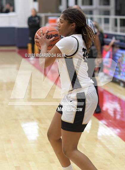 Thumbnail 2 in Cedar Park vs Galena Park (McDonald's Texas Invitational) photogallery.