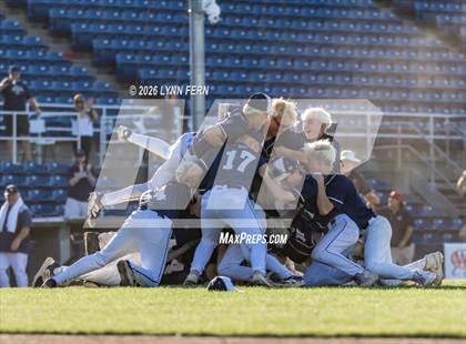 Thumbnail 2 in West Genesee vs. Cornwall Central photogallery.