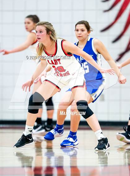 Thumbnail 1 in Van Alstyne @ Pottsboro photogallery.