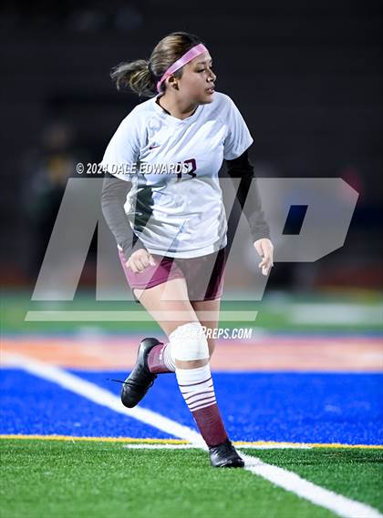 Thumbnail 3 in Kearny @ Clairemont photogallery.