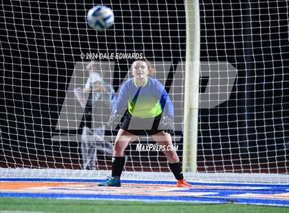 Thumbnail 1 in Kearny @ Clairemont photogallery.
