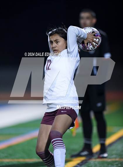 Thumbnail 1 in Kearny @ Clairemont photogallery.