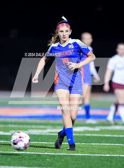 Thumbnail 2 in Kearny @ Clairemont photogallery.