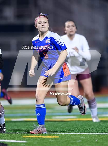 Thumbnail 3 in Kearny @ Clairemont photogallery.
