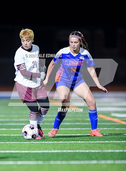 Thumbnail 1 in Kearny @ Clairemont photogallery.