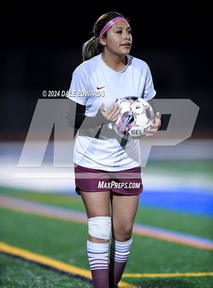 Thumbnail 1 in Kearny @ Clairemont photogallery.