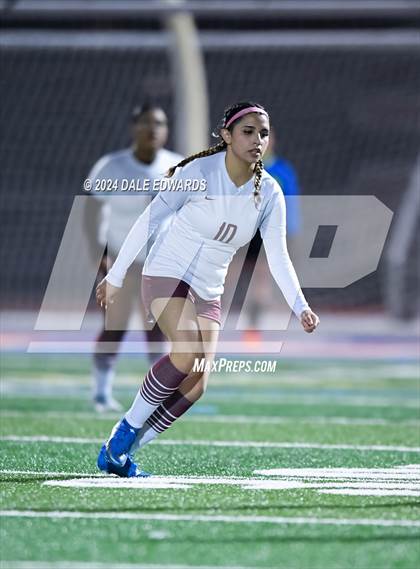 Thumbnail 2 in Kearny @ Clairemont photogallery.