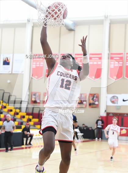 Thumbnail 2 in Simeon (IL) vs. Coronado (NV) -  (Hoophall West) photogallery.
