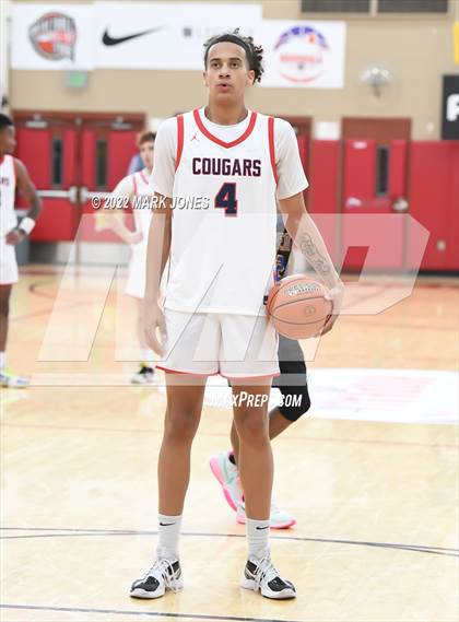 Thumbnail 2 in Simeon (IL) vs. Coronado (NV) -  (Hoophall West) photogallery.