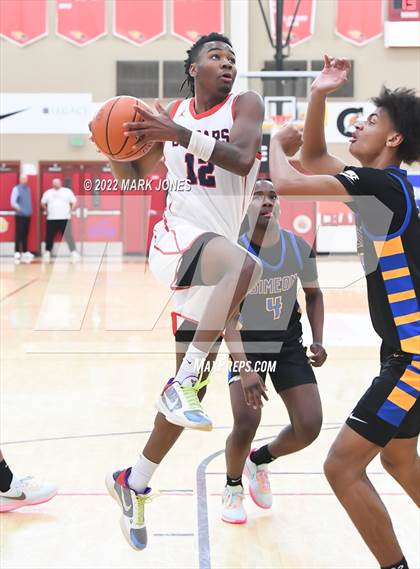 Thumbnail 3 in Simeon (IL) vs. Coronado (NV) -  (Hoophall West) photogallery.