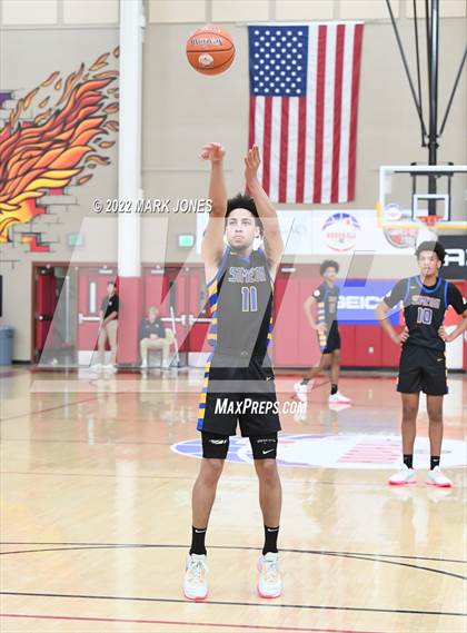 Thumbnail 3 in Simeon (IL) vs. Coronado (NV) -  (Hoophall West) photogallery.