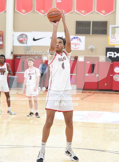 Thumbnail 3 in Simeon (IL) vs. Coronado (NV) -  (Hoophall West) photogallery.