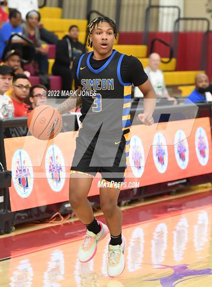 Thumbnail 2 in Simeon (IL) vs. Coronado (NV) -  (Hoophall West) photogallery.