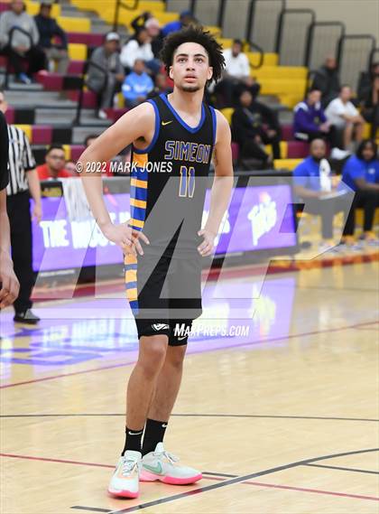 Thumbnail 3 in Simeon (IL) vs. Coronado (NV) -  (Hoophall West) photogallery.