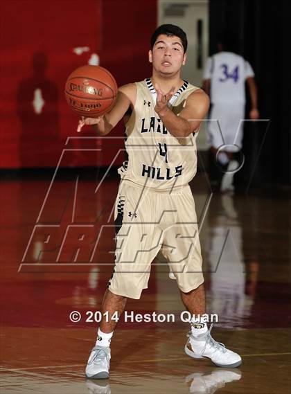 Thumbnail 2 in Laguna Hills vs. Shadow Hills (MaxPreps Holiday Classic) photogallery.