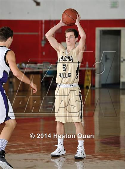 Thumbnail 3 in Laguna Hills vs. Shadow Hills (MaxPreps Holiday Classic) photogallery.