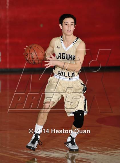 Thumbnail 3 in Laguna Hills vs. Shadow Hills (MaxPreps Holiday Classic) photogallery.