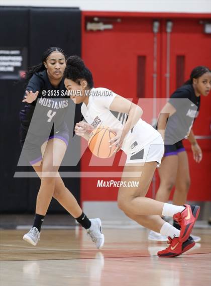 Thumbnail 3 in  Marlborough @ Harvard-Westlake photogallery.