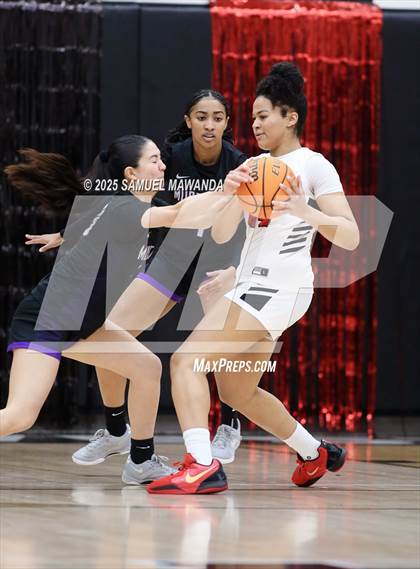 Thumbnail 1 in  Marlborough @ Harvard-Westlake photogallery.