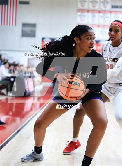 Thumbnail 3 in  Marlborough @ Harvard-Westlake photogallery.
