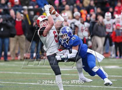 Thumbnail 2 in Darien vs. New Canaan (FCIAC Final) photogallery.