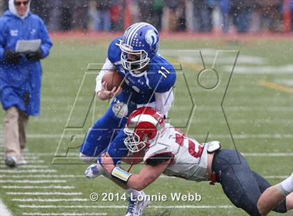 Thumbnail 2 in Darien vs. New Canaan (FCIAC Final) photogallery.