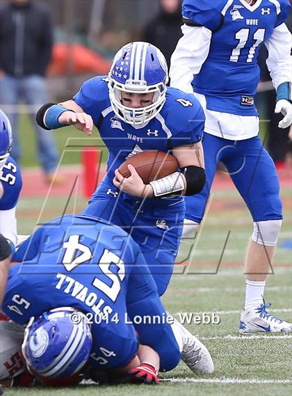 Thumbnail 2 in Darien vs. New Canaan (FCIAC Final) photogallery.