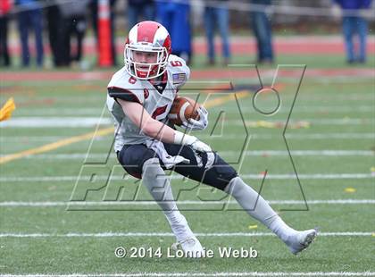 Thumbnail 1 in Darien vs. New Canaan (FCIAC Final) photogallery.