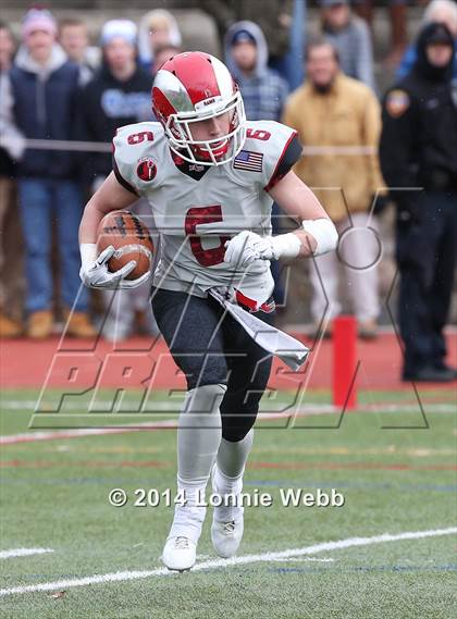 Thumbnail 3 in Darien vs. New Canaan (FCIAC Final) photogallery.