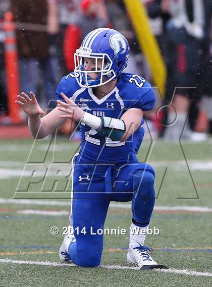 Thumbnail 1 in Darien vs. New Canaan (FCIAC Final) photogallery.