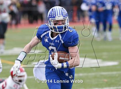 Thumbnail 3 in Darien vs. New Canaan (FCIAC Final) photogallery.