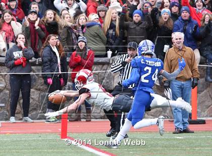 Thumbnail 3 in Darien vs. New Canaan (FCIAC Final) photogallery.