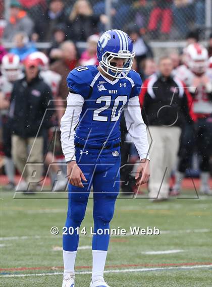 Thumbnail 2 in Darien vs. New Canaan (FCIAC Final) photogallery.