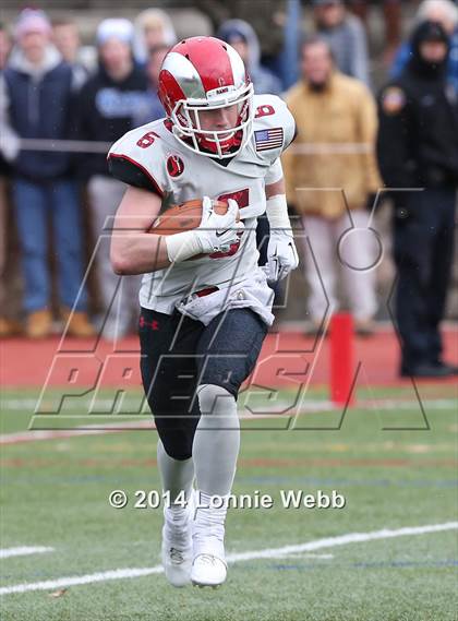 Thumbnail 1 in Darien vs. New Canaan (FCIAC Final) photogallery.