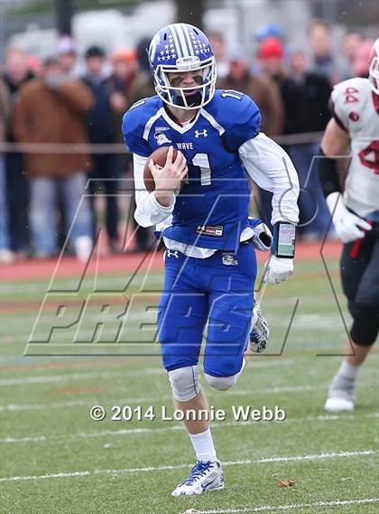 Thumbnail 1 in Darien vs. New Canaan (FCIAC Final) photogallery.