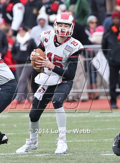 Thumbnail 2 in Darien vs. New Canaan (FCIAC Final) photogallery.
