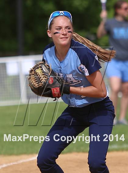 Thumbnail 3 in Northern Highlands vs Immaculate Heart Academy (Bergen County Tournament) photogallery.