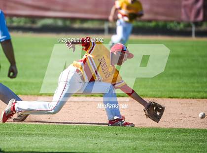 Thumbnail 2 in El Camino @ Mt. Carmel photogallery.