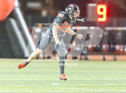 Thumbnail 1 in Eaglecrest vs. Legacy (CHSAA 5A 1st Round) photogallery.