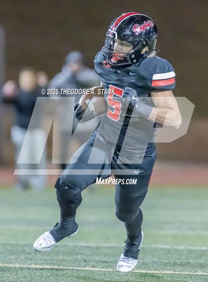 Thumbnail 2 in Eaglecrest vs. Legacy (CHSAA 5A 1st Round) photogallery.