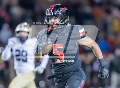 Thumbnail 3 in Eaglecrest vs. Legacy (CHSAA 5A 1st Round) photogallery.