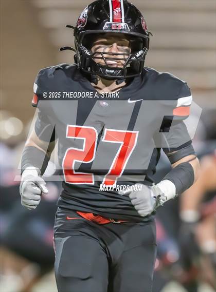 Thumbnail 3 in Eaglecrest vs. Legacy (CHSAA 5A 1st Round) photogallery.