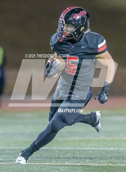 Thumbnail 1 in Eaglecrest vs. Legacy (CHSAA 5A 1st Round) photogallery.
